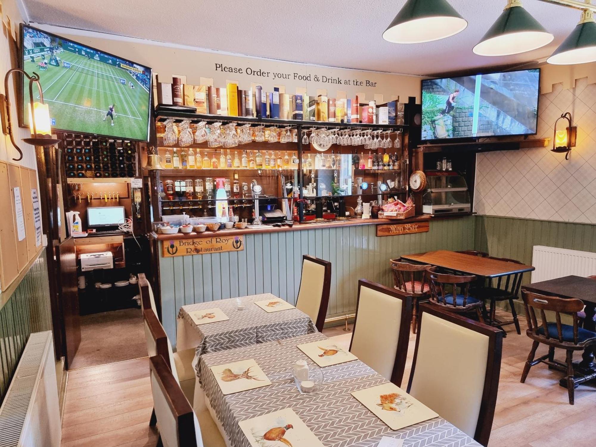 Roy Bridge Hotel ฟอร์ตวิลเลียม ภายนอก รูปภาพ